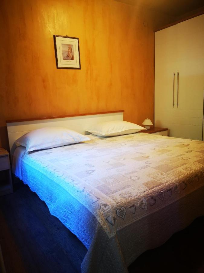 Apartment Marisa Πόρετς Εξωτερικό φωτογραφία